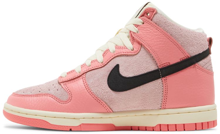 Nike Wmns Dunk High Hoops