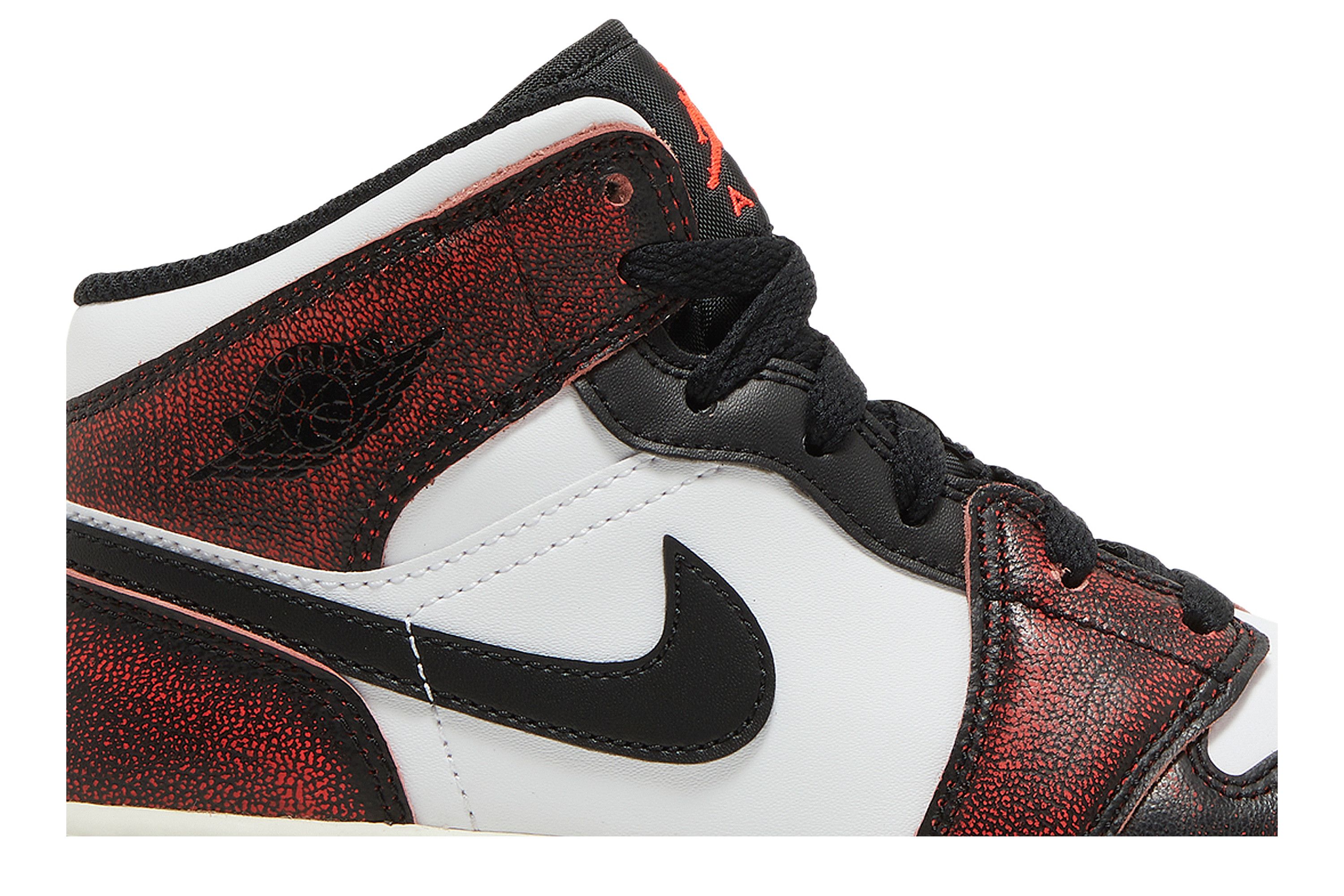 Nike Air Jordan 1 Mid SE (GS) Wear Away DQ8418-071 Size 5Y