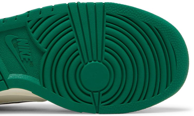 Dunk Low SE Lottery Pack   Malachite