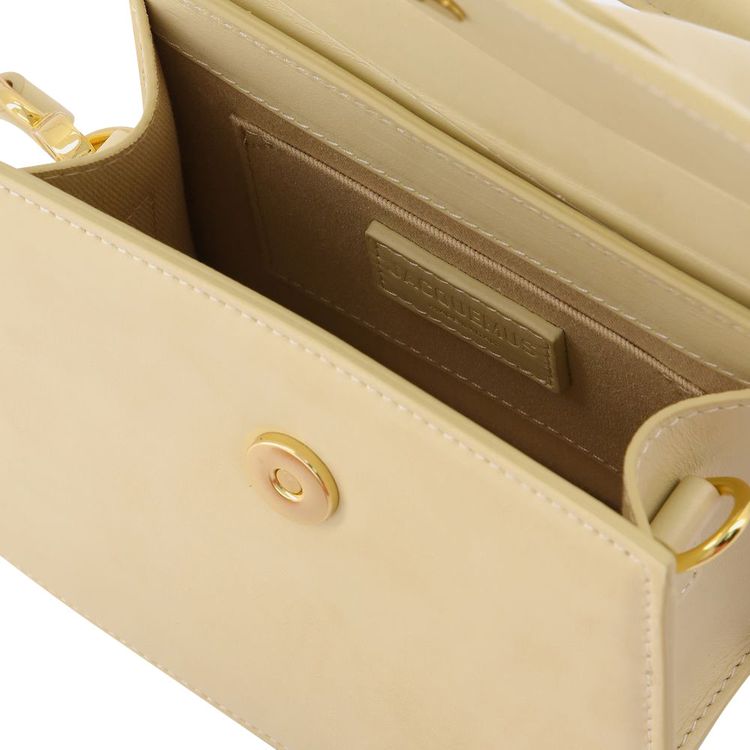 Jacquemus Le Chiquito Moyen Beige