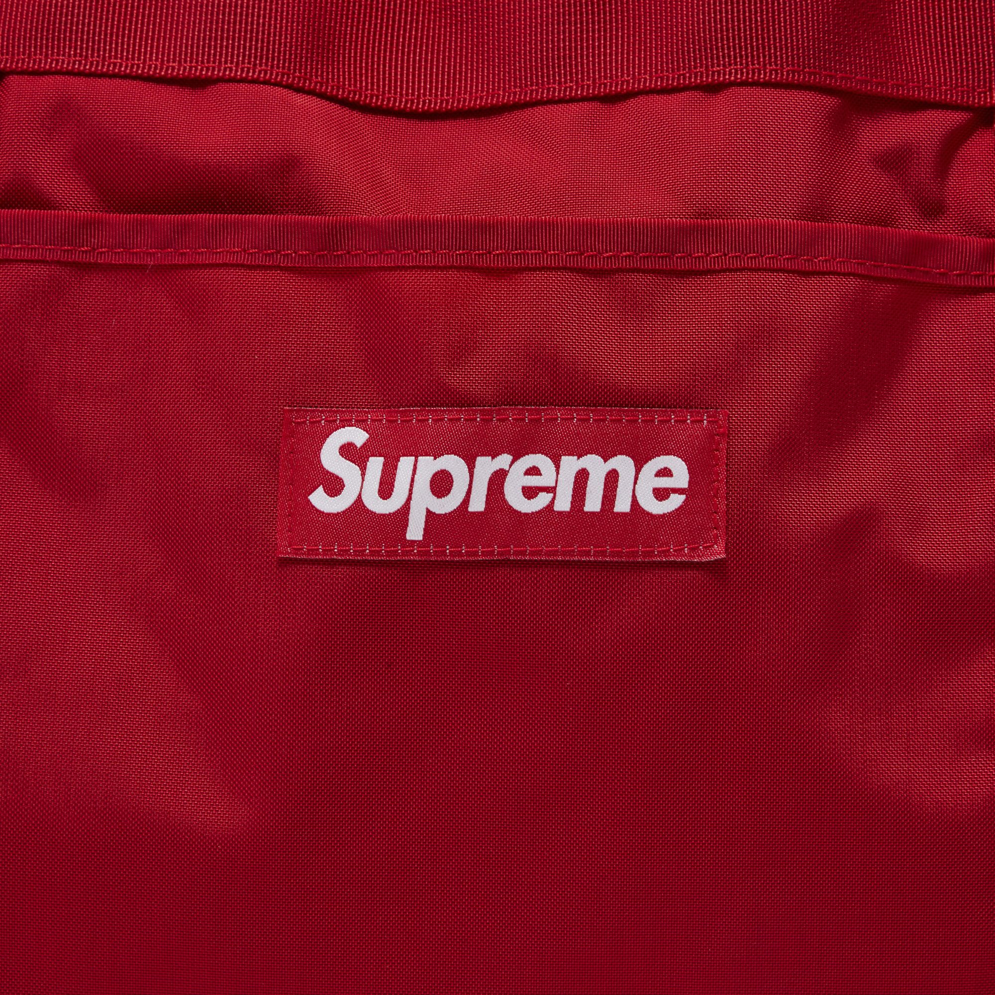 Red supreme tote bag outlet
