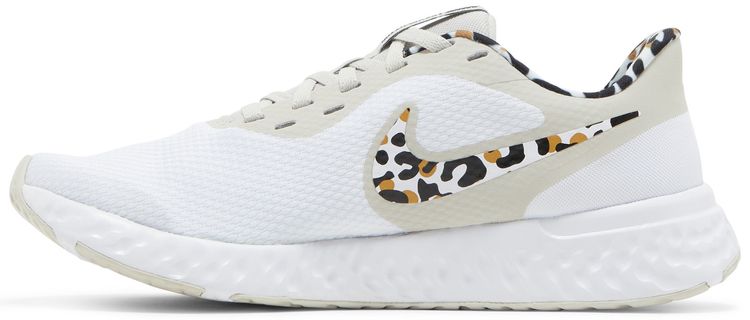 Nike Wmns Revolution 5 Premium Leopard