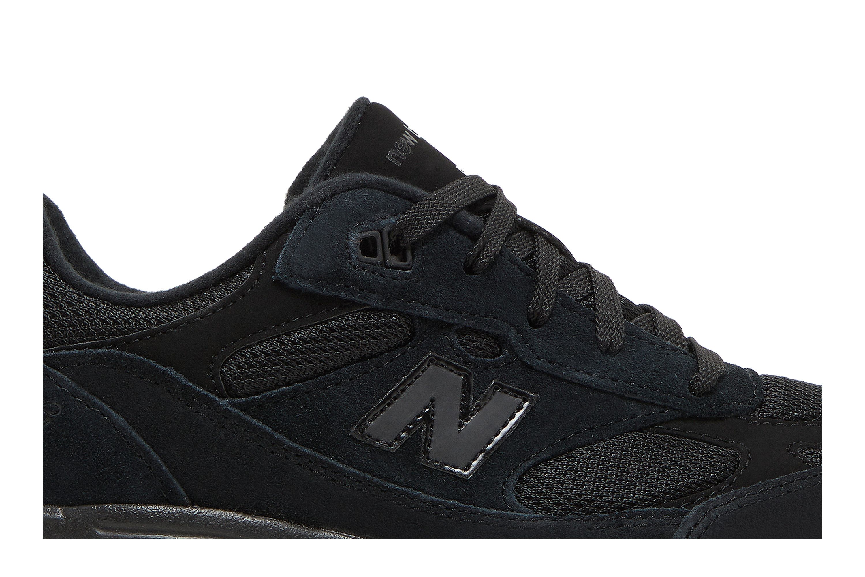 Size 3.5 993v1 Kids Black