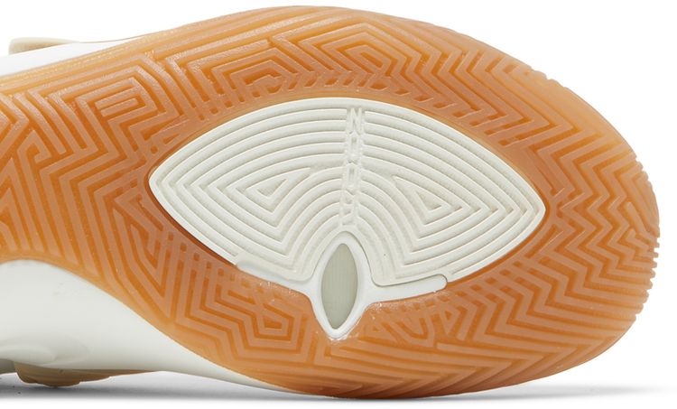 Nike Kyrie Flytrap 3 White Metallic Gold Gum