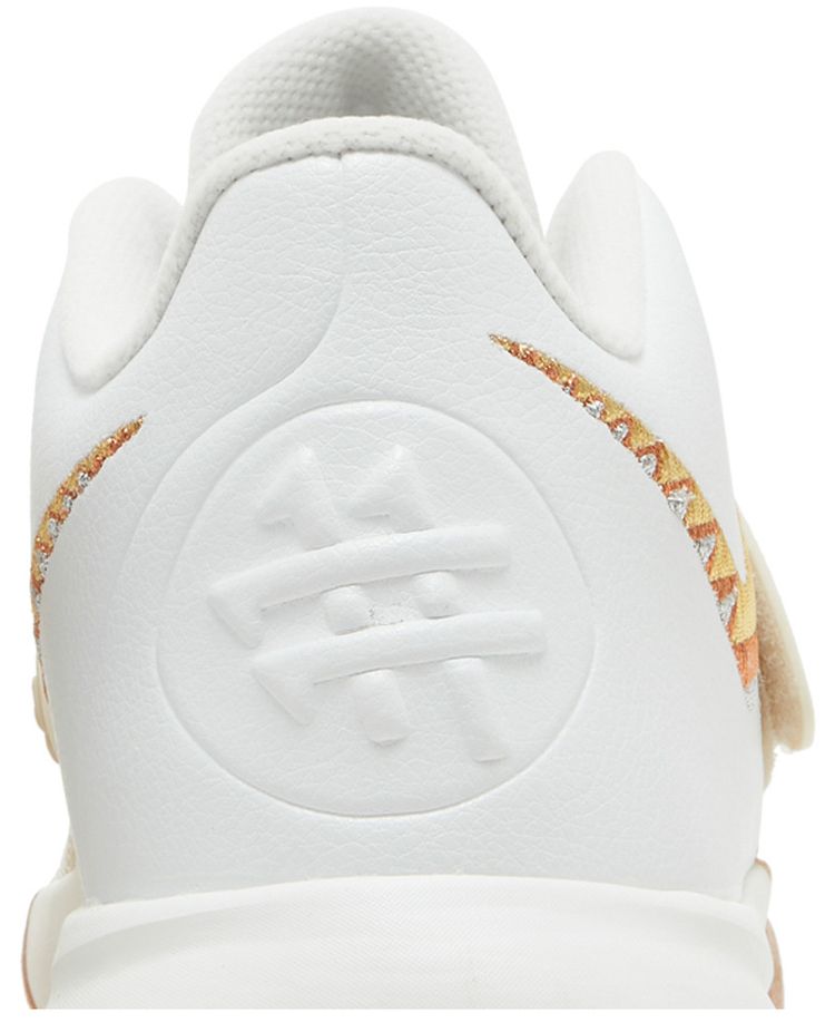 Nike Kyrie Flytrap 3 White Metallic Gold Gum
