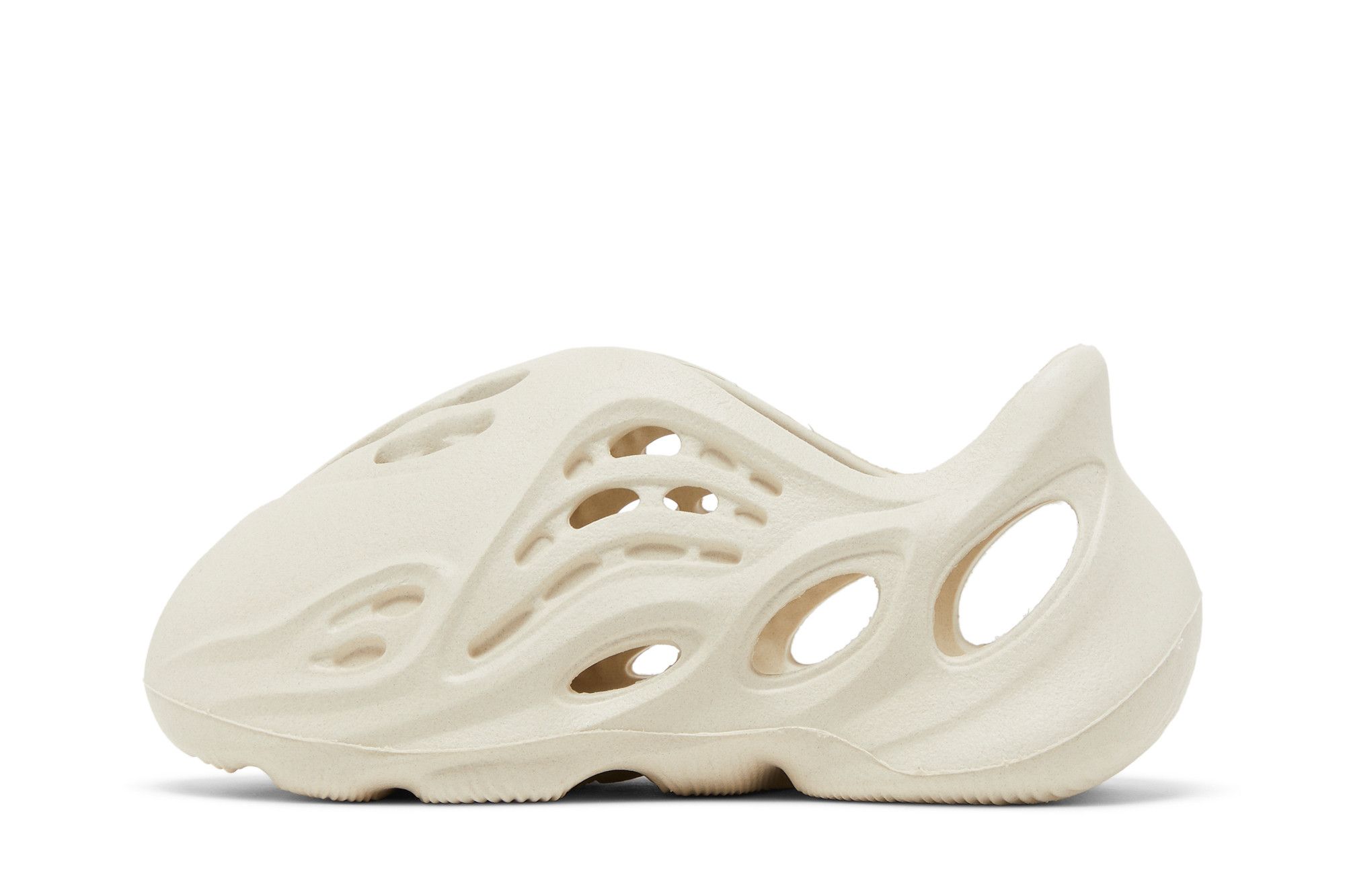 サンダル adidas KIDS YEEZY Foam Runner Sand 19cm Buy Adidas Yeezy Foam Runner Kids 'Sand' - GW7230 | GOAT CA