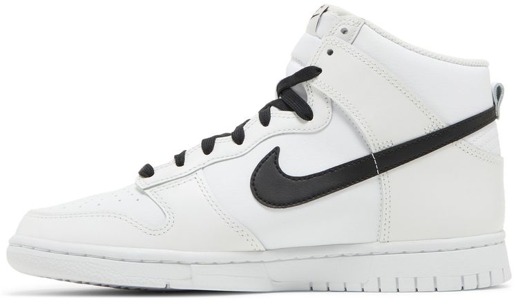 Nike Dunk High Reverse Panda