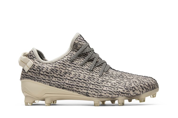 yeezy turtle dove cleats