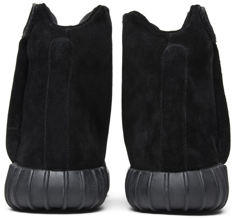 Yeezy Boost 750 Triple Black