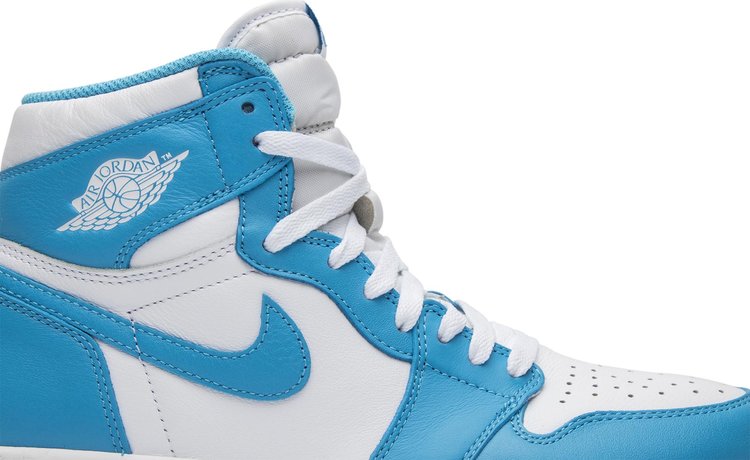 Air Jordan 1 Retro High OG UNC