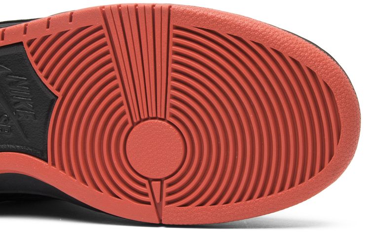 Jeff Staple x Nike Dunk Low Pro SB Black Pigeon