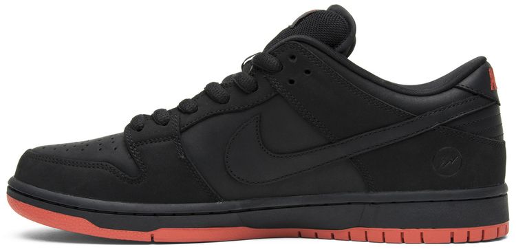 Jeff Staple x Nike Dunk Low Pro SB Black Pigeon
