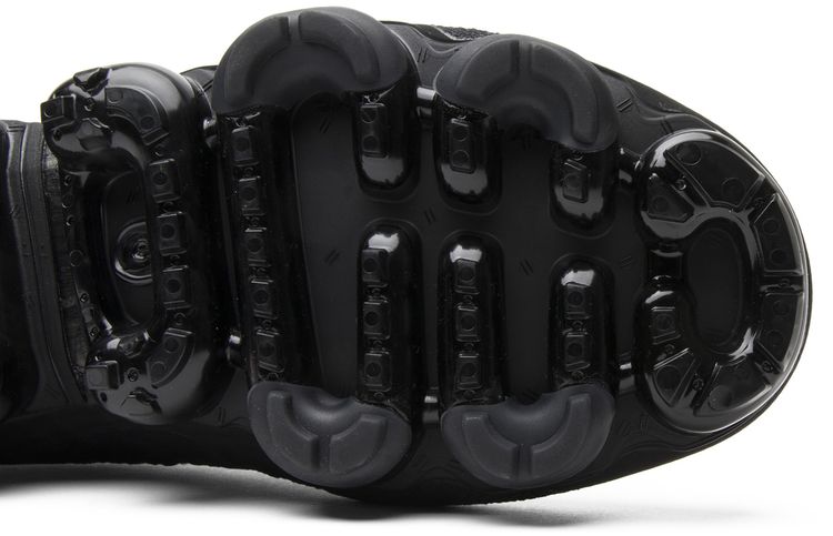 Air VaporMax Triple Black 20