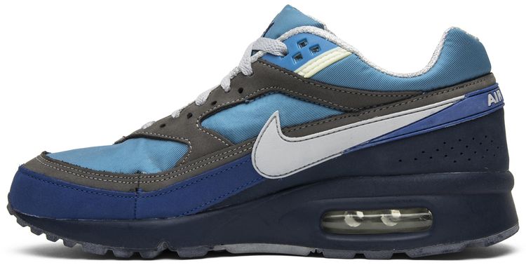 Stash x Air Classic BW