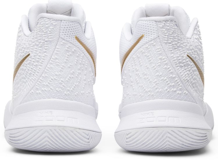 Nike Kyrie 3 Finals