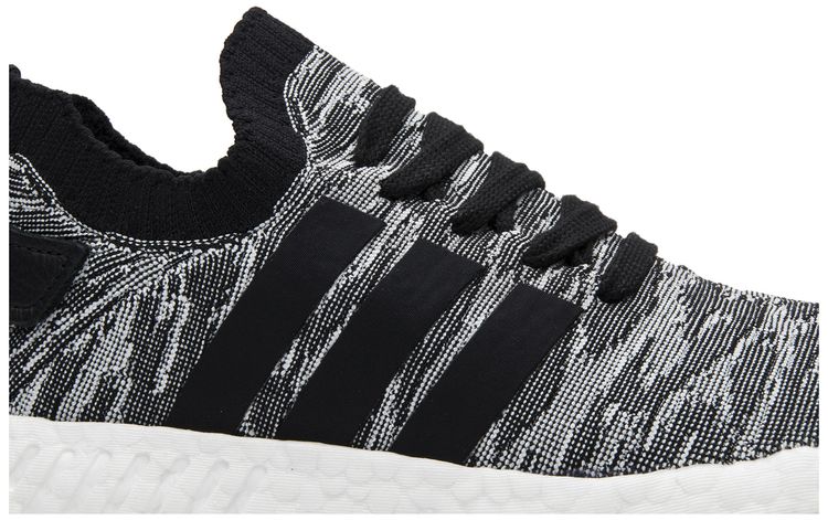 Adidas NMD R2 Primeknit Core Black
