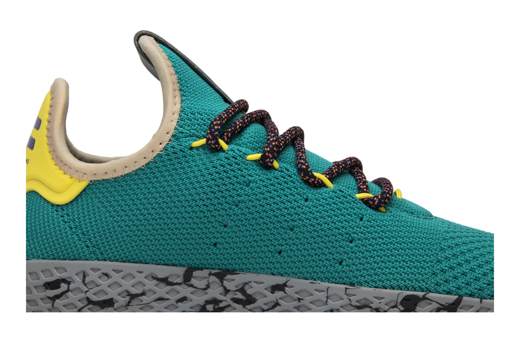 Size 5.0 Pharrell x Tennis Hu Teal