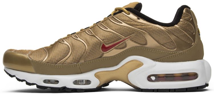 Nike Air Max Plus QS Metallic Gold