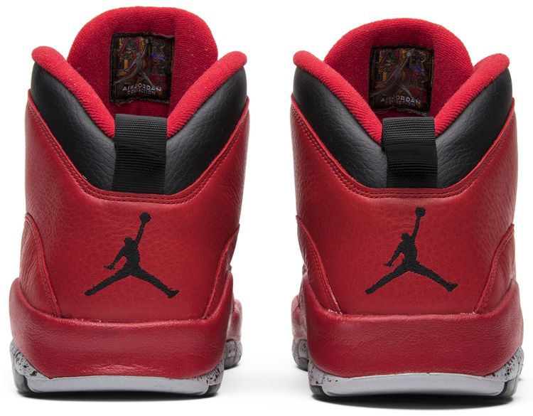 Air Jordan 10 Retro Bulls Over Broadway