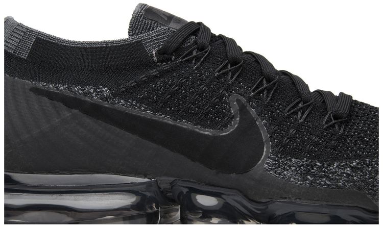 Nike Wmns Air VaporMax Triple Black