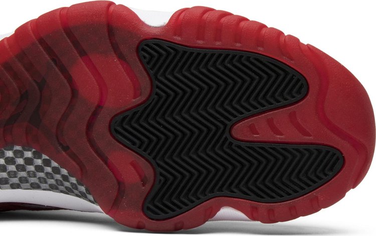 Air Jordan 11 Retro Low IE Gym Red