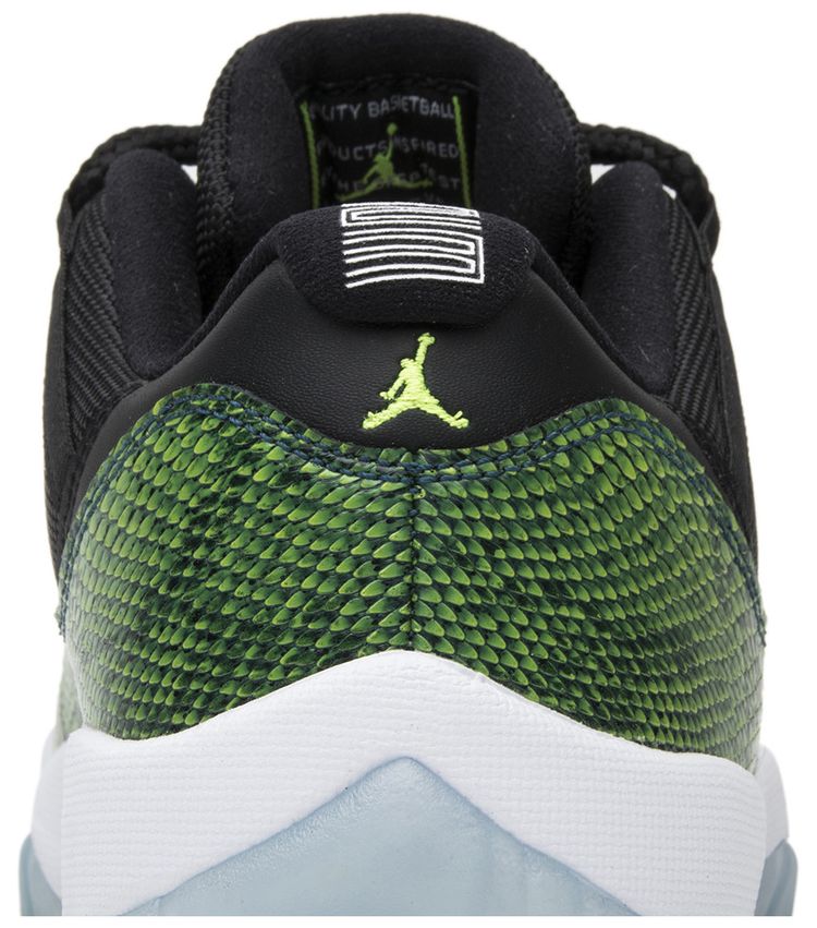 Air Jordan 11 Retro Low Snake