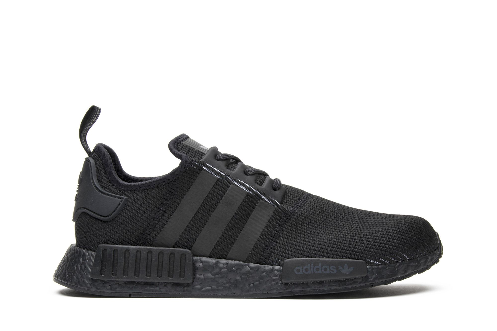 Nmd r1 triple hotsell black reflective