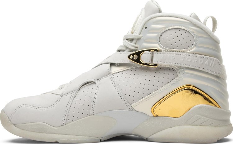 Air Jordan 8 Retro CC Trophy