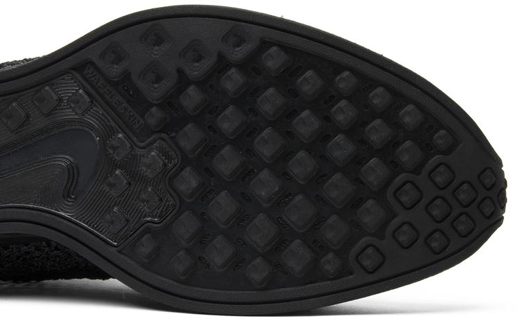 Nike Flyknit Racer Triple Black