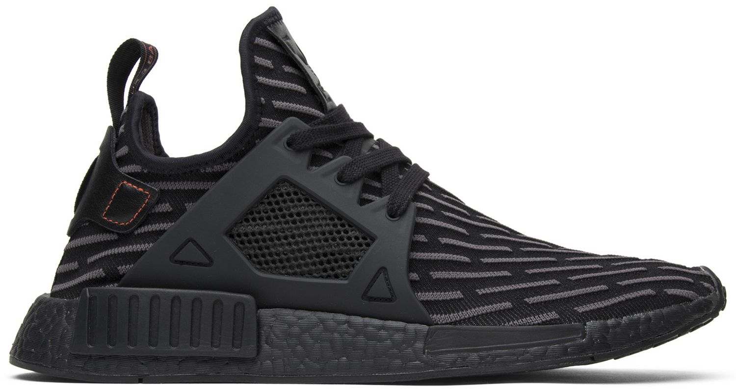 xr1 nmd triple black