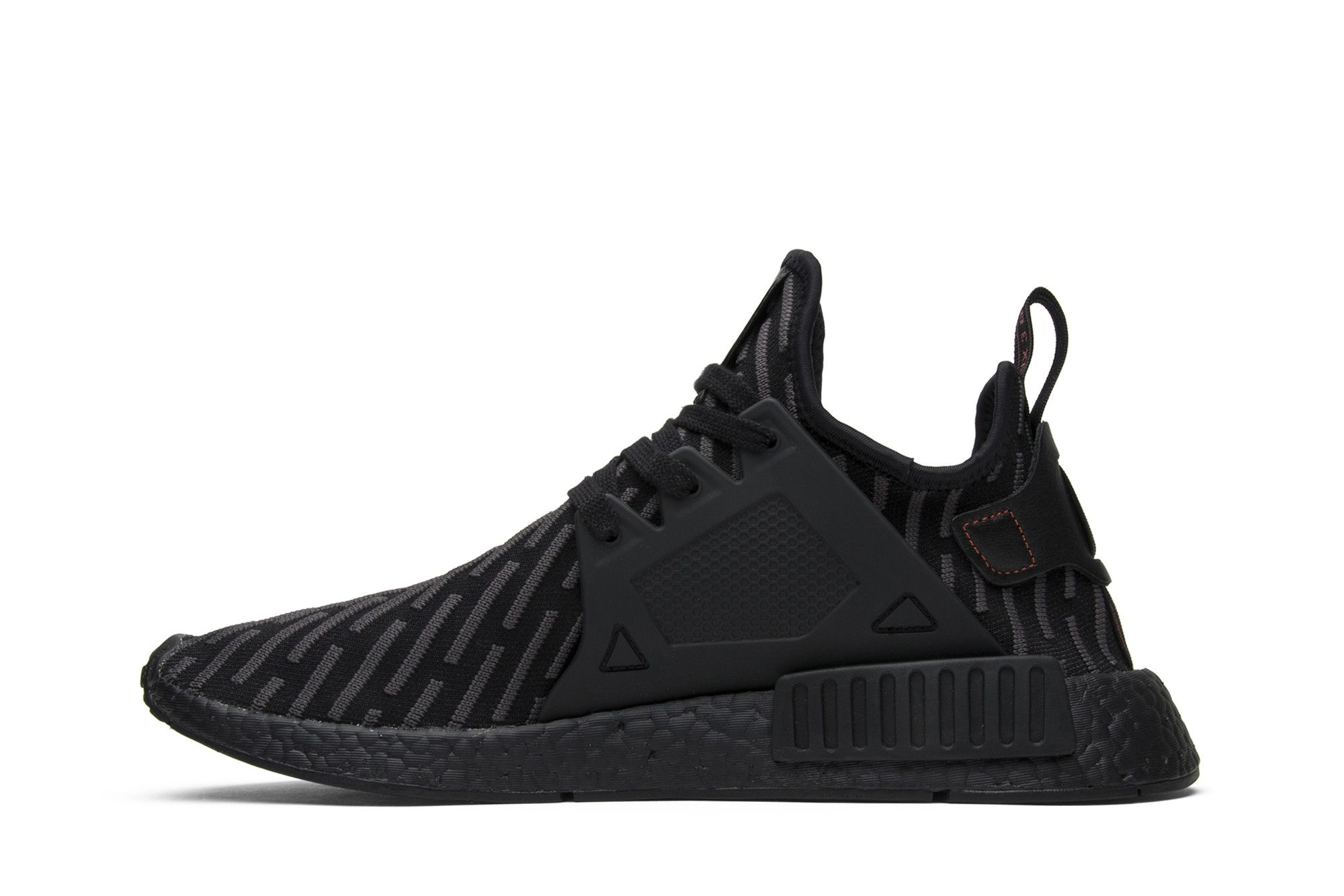 Nmd xr1 black pk top