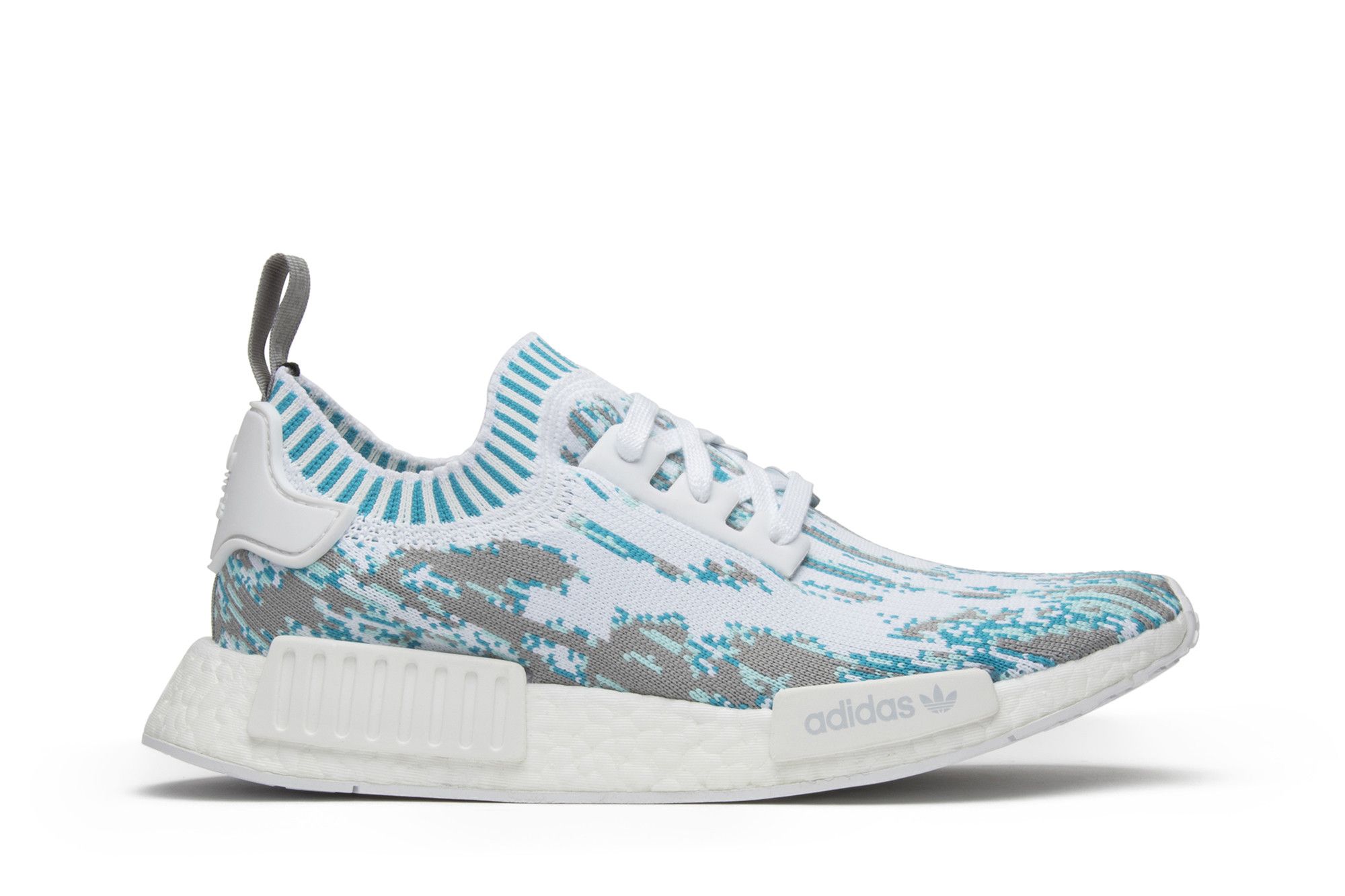 Nmd r1 primeknit datamosh shop