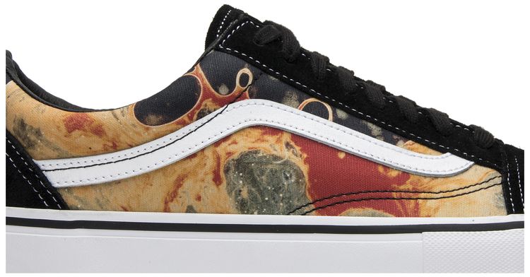 Andres Serrano x Supreme x Vans Old Skool Blood and Semen