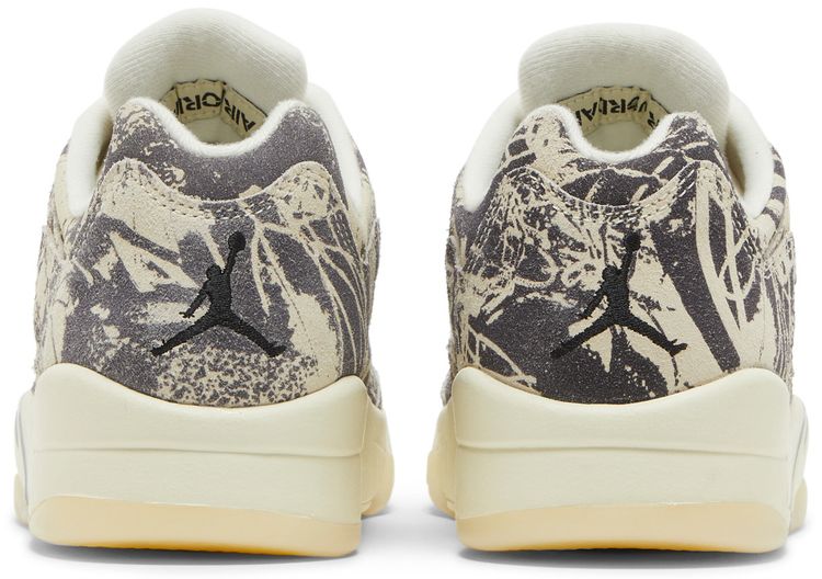 Wmns Air Jordan 5 Retro Low Expression