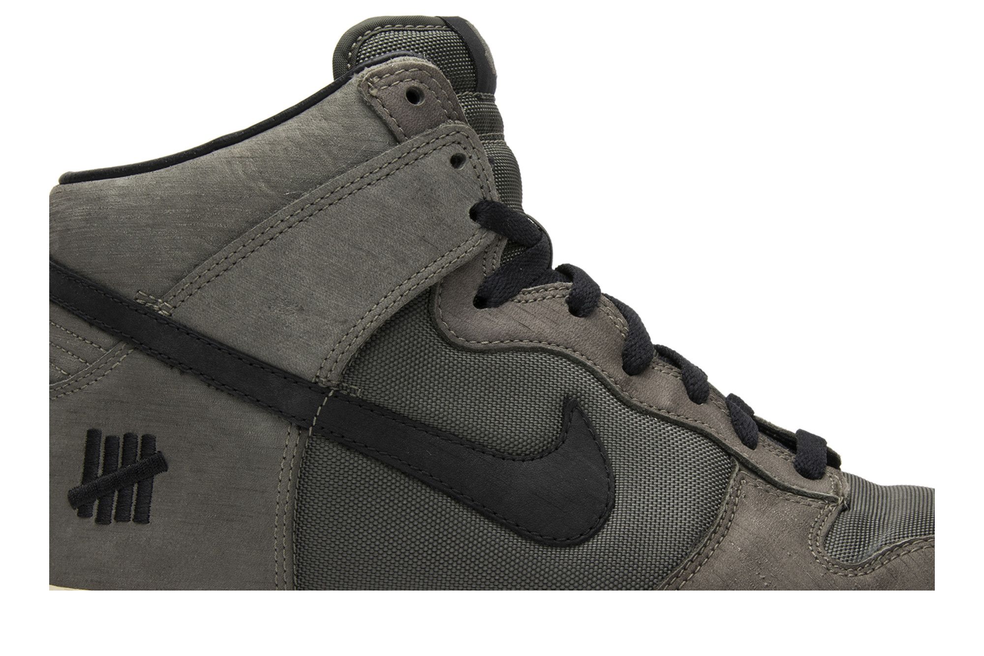 Nike dunk high undefeated online