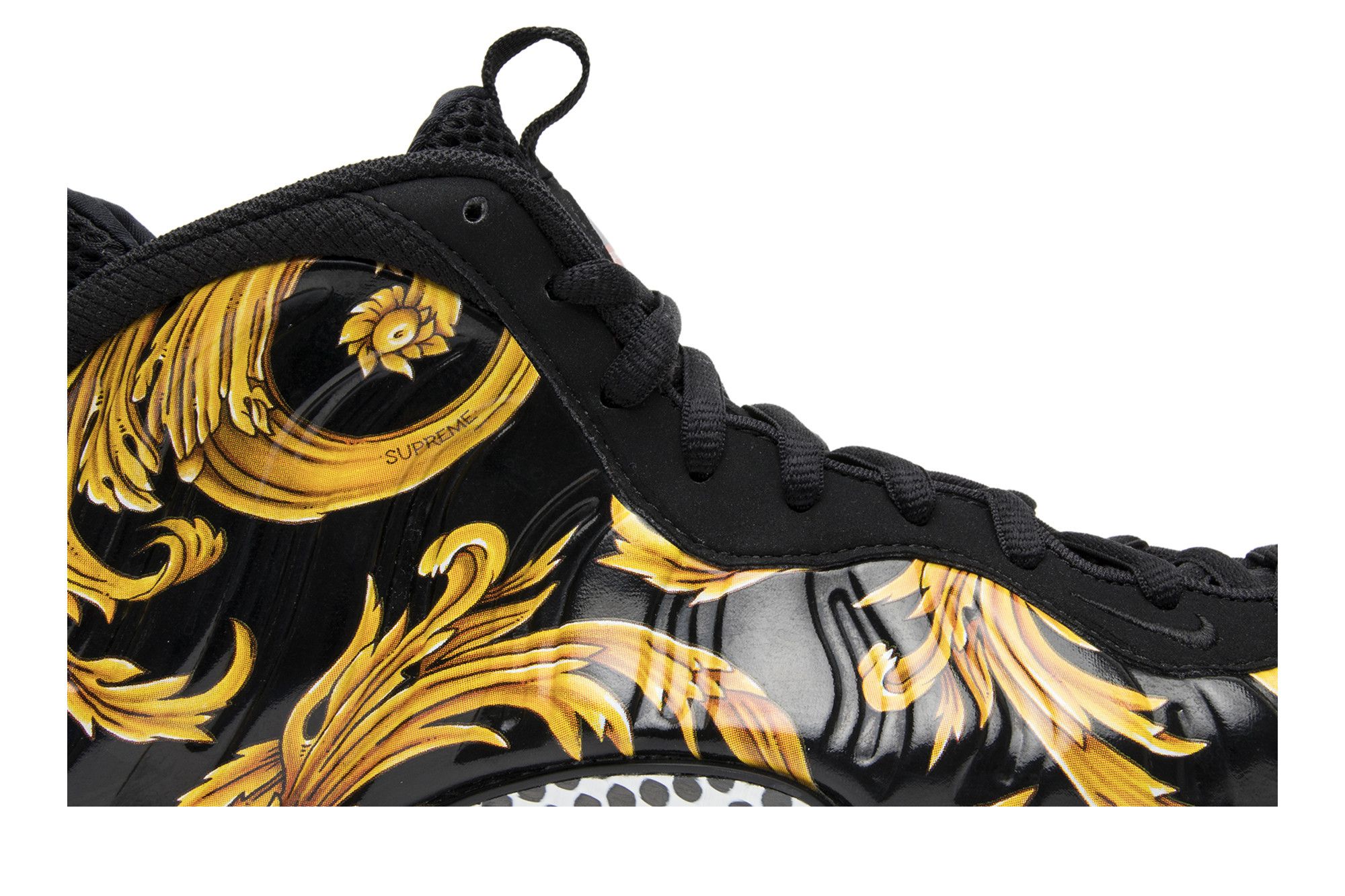 Nike foamposite x supreme sales