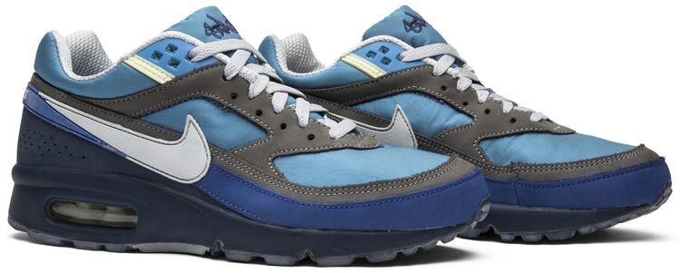 Stash x Air Classic BW