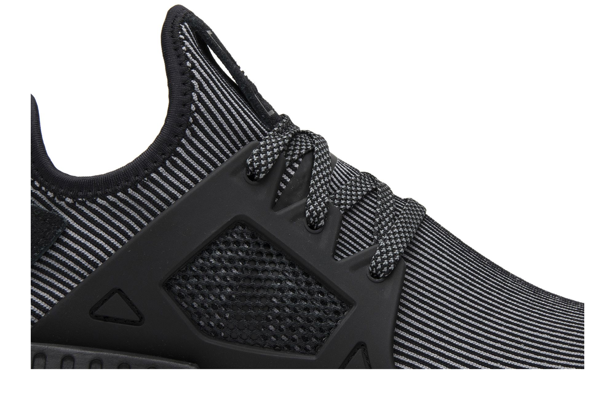 Triple black nmd xr1 online