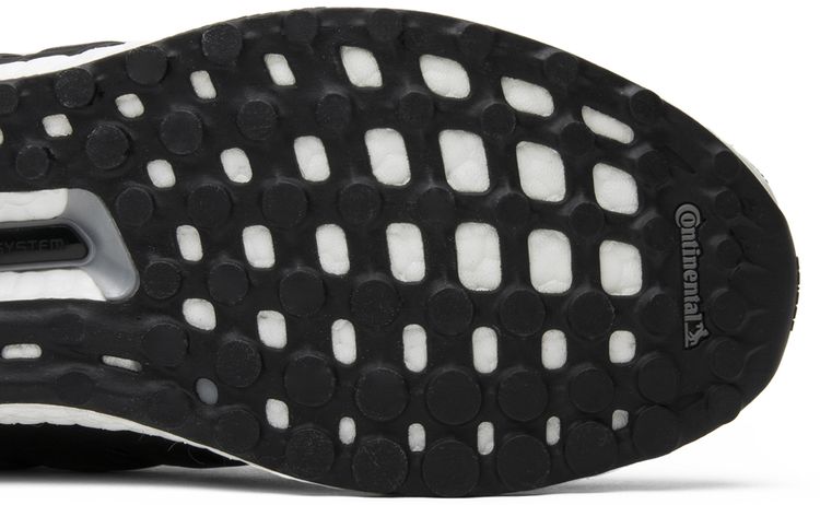 Adidas UltraBoost 20 Limited Gold Medal