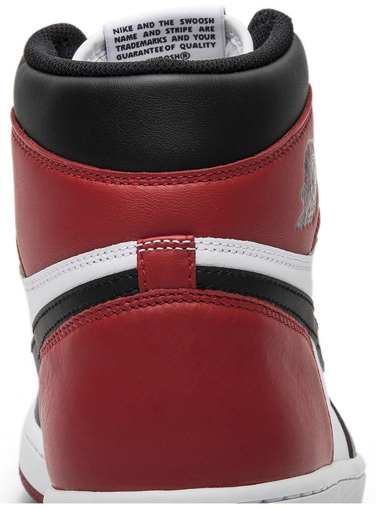 Air Jordan 1 Retro High OG Black Toe 2016