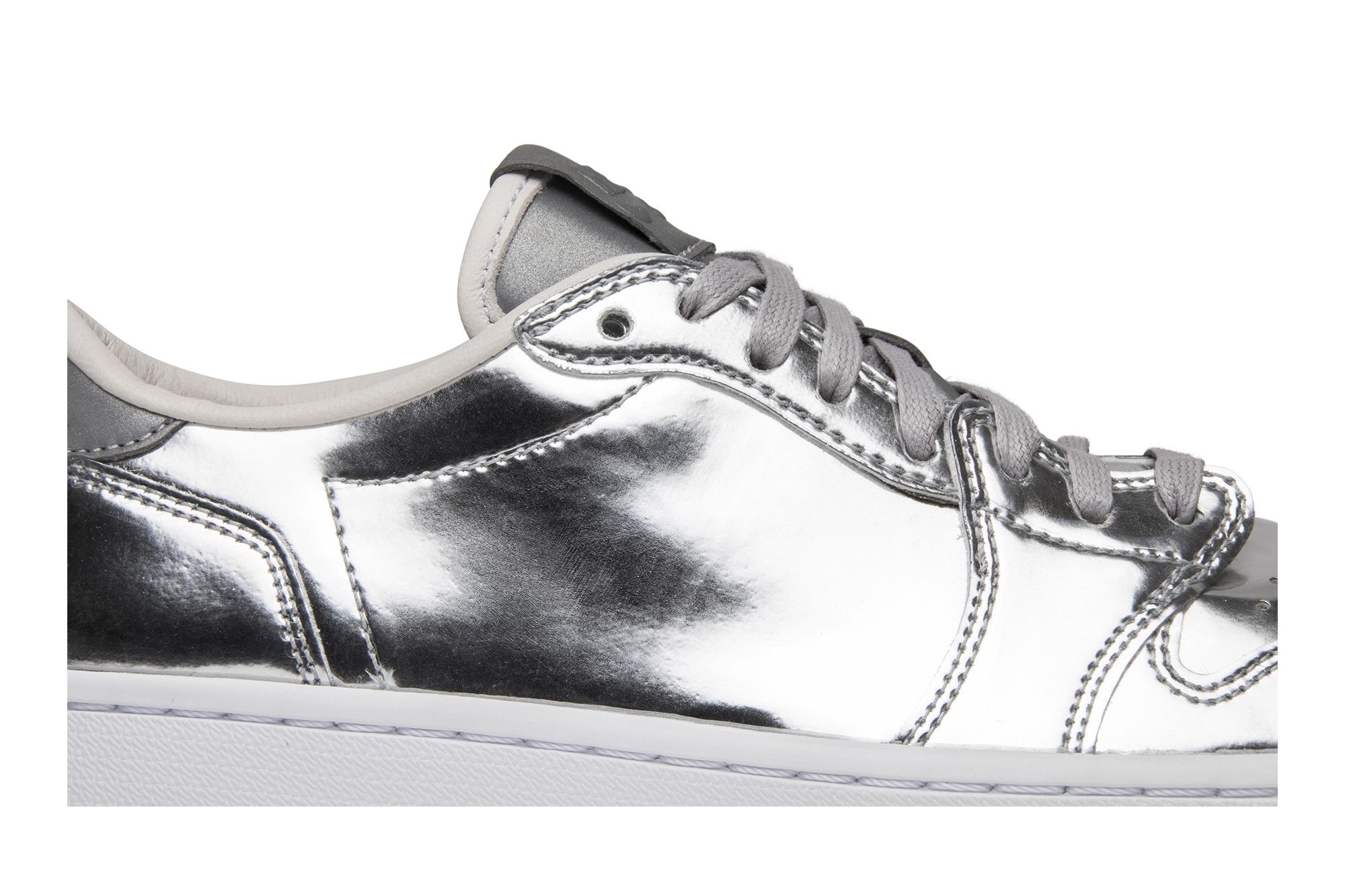Size 10.0 Air Jordan 1 Retro Low OG Pinnacle Metallic Silver