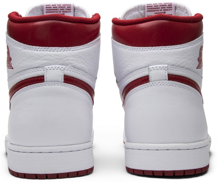 Air Jordan 1 Retro High OG Metallic Red