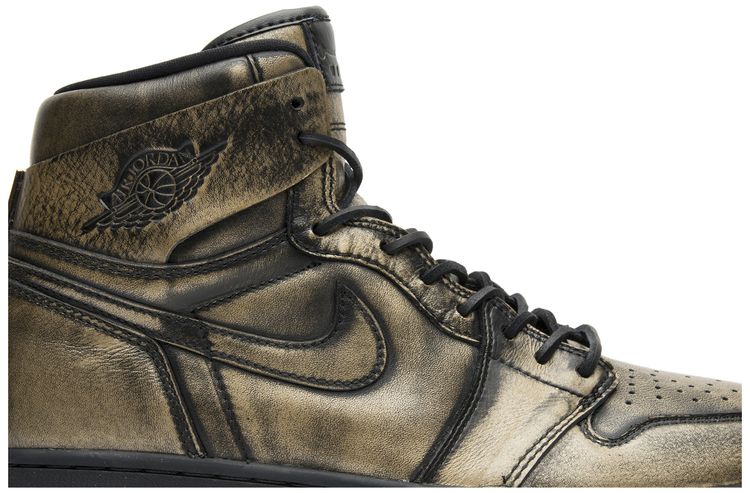 Air Jordan 1 Retro High OG Wings