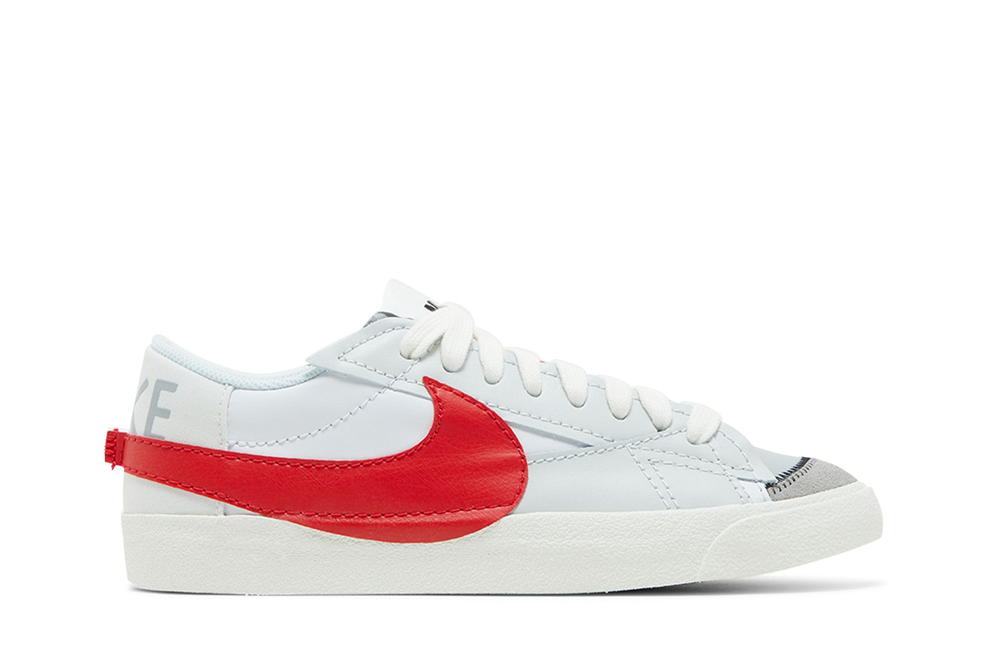 Nike blazer sale low red swoosh