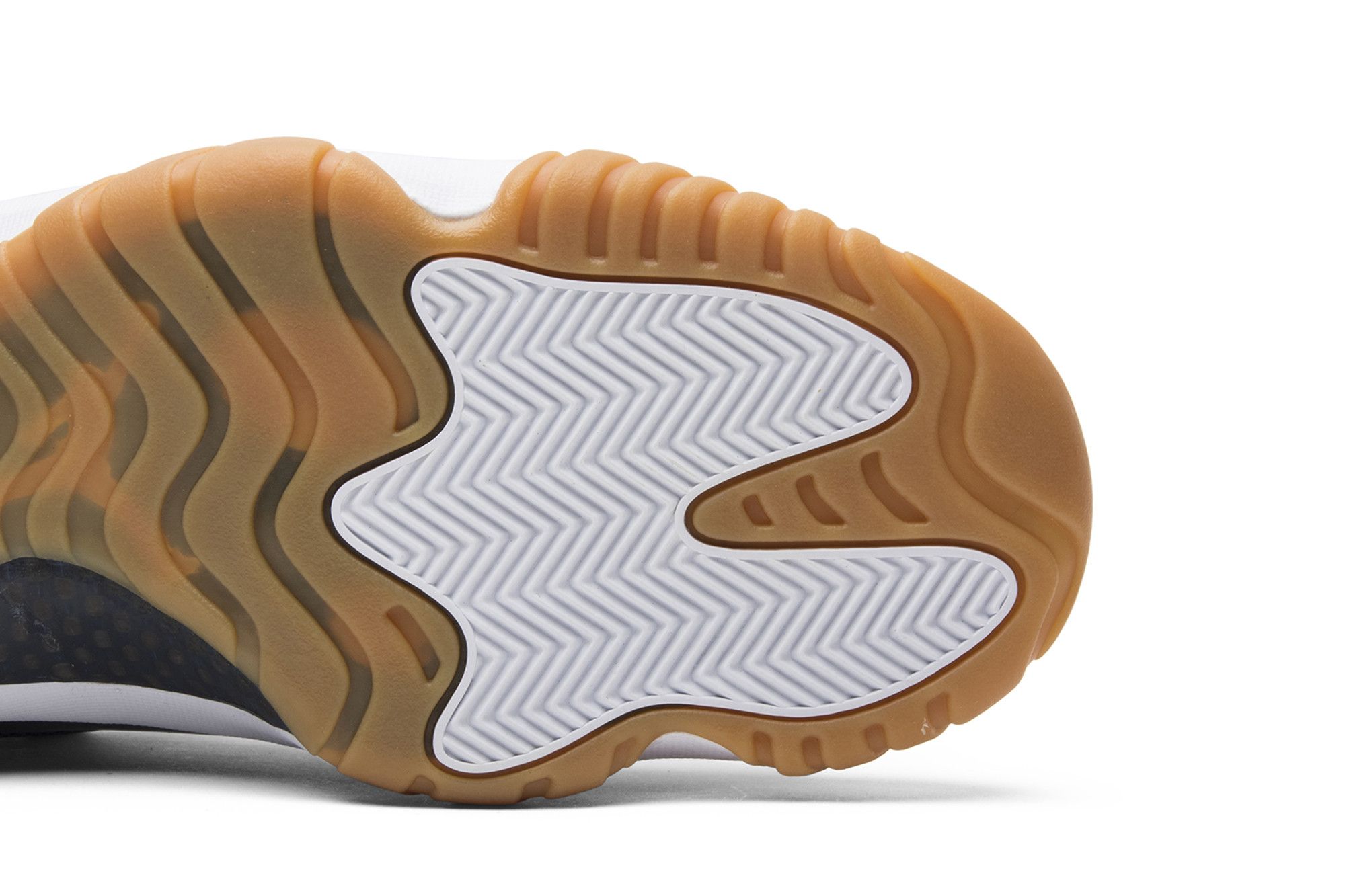 Buy Air Jordan 11 Retro Low 'Navy Gum' - 528895 405 | GOAT