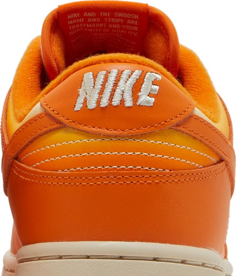 Wmns Dunk Low Magma Orange