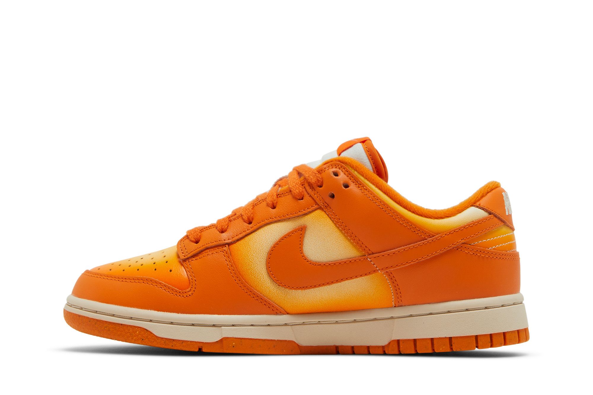 Nike WMNS Dunk Low \"Total Orange\" 28.5㌢ WMNS Nike Dunk Low 'Total Orange' | Available Now — CNK
