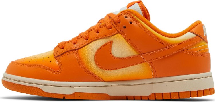 Wmns Dunk Low Magma Orange