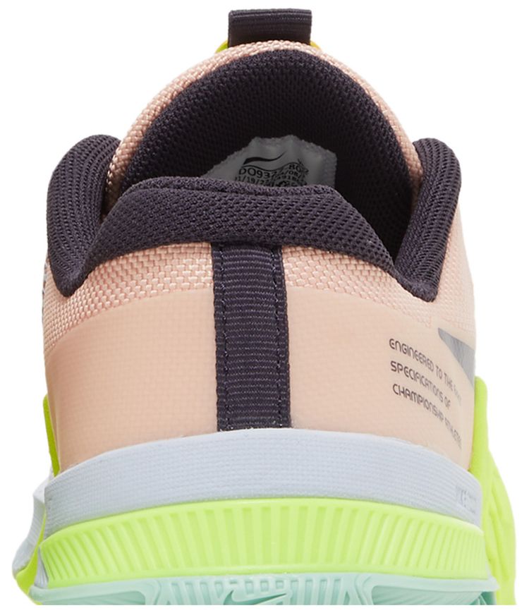 Nike Wmns Metcon 8 Arctic Orange Volt