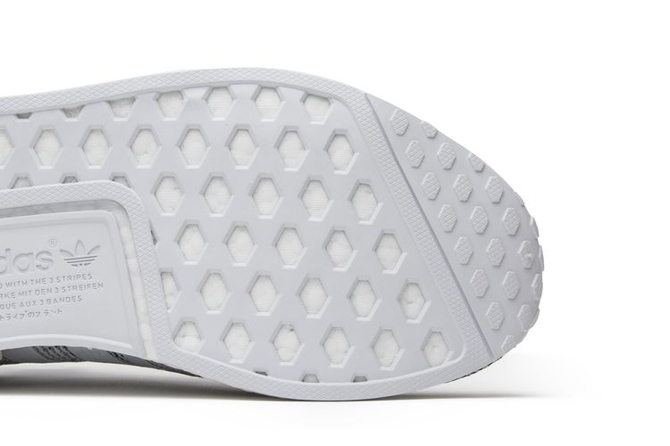 adidas gazelle silver green womens Adidas NMD R1 
